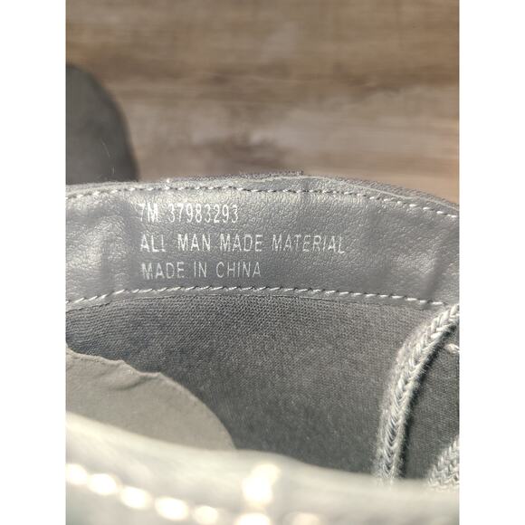 Cato size 7 women's gray faux suede booties - Picture 5 of 6